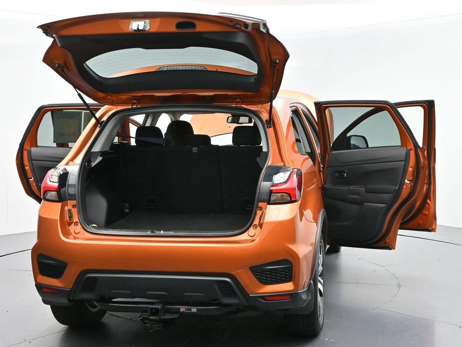 Used 2024 Sunshine Orange Metallic Mitsubishi ES image 39
