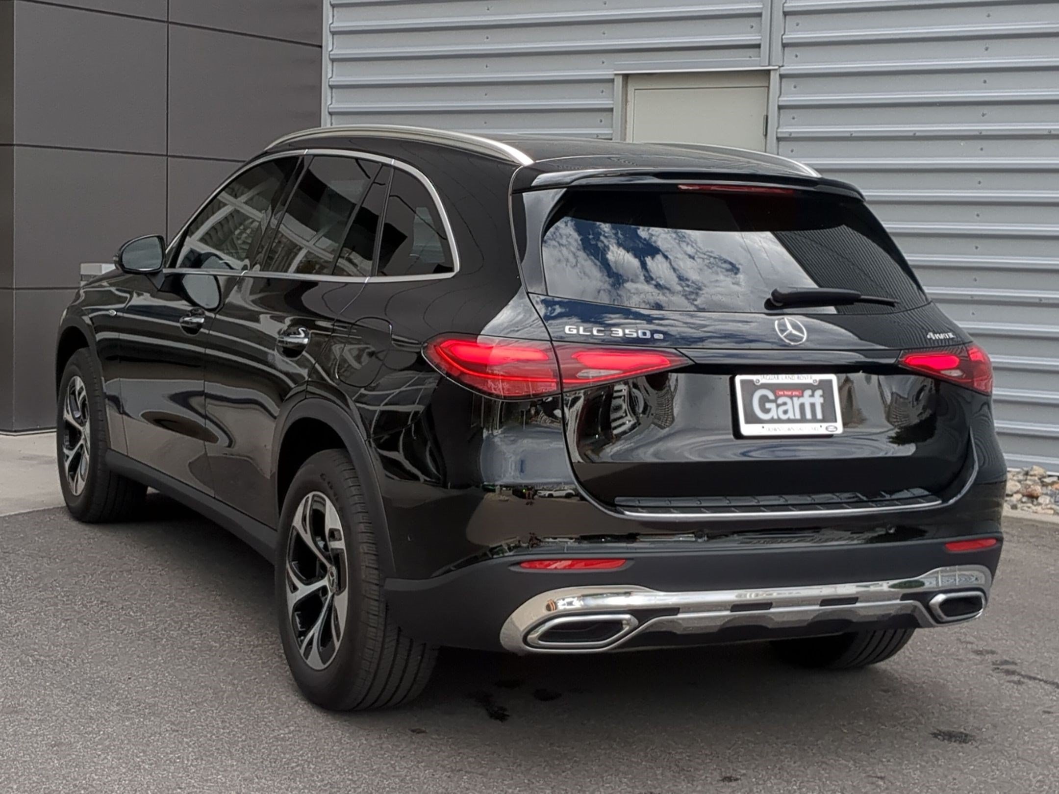 Used 2025 Black Mercedes-Benz GLC 350e image 7
