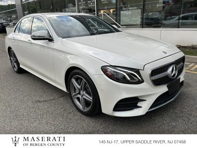 2017 Mercedes-Benz E-Class E300 4MATIC's photo
