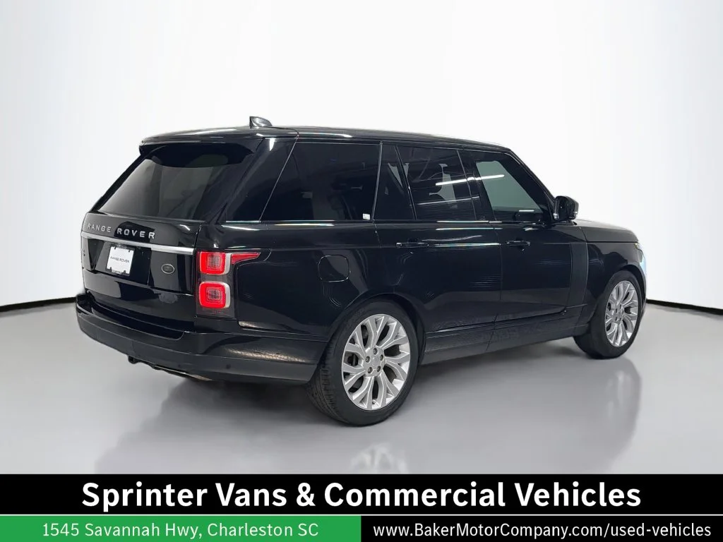 Used 2020 Santorini Black Metallic Land Rover HSE image 9