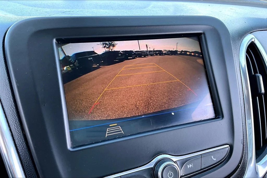 Used 2020 Black Chevrolet LS image 23