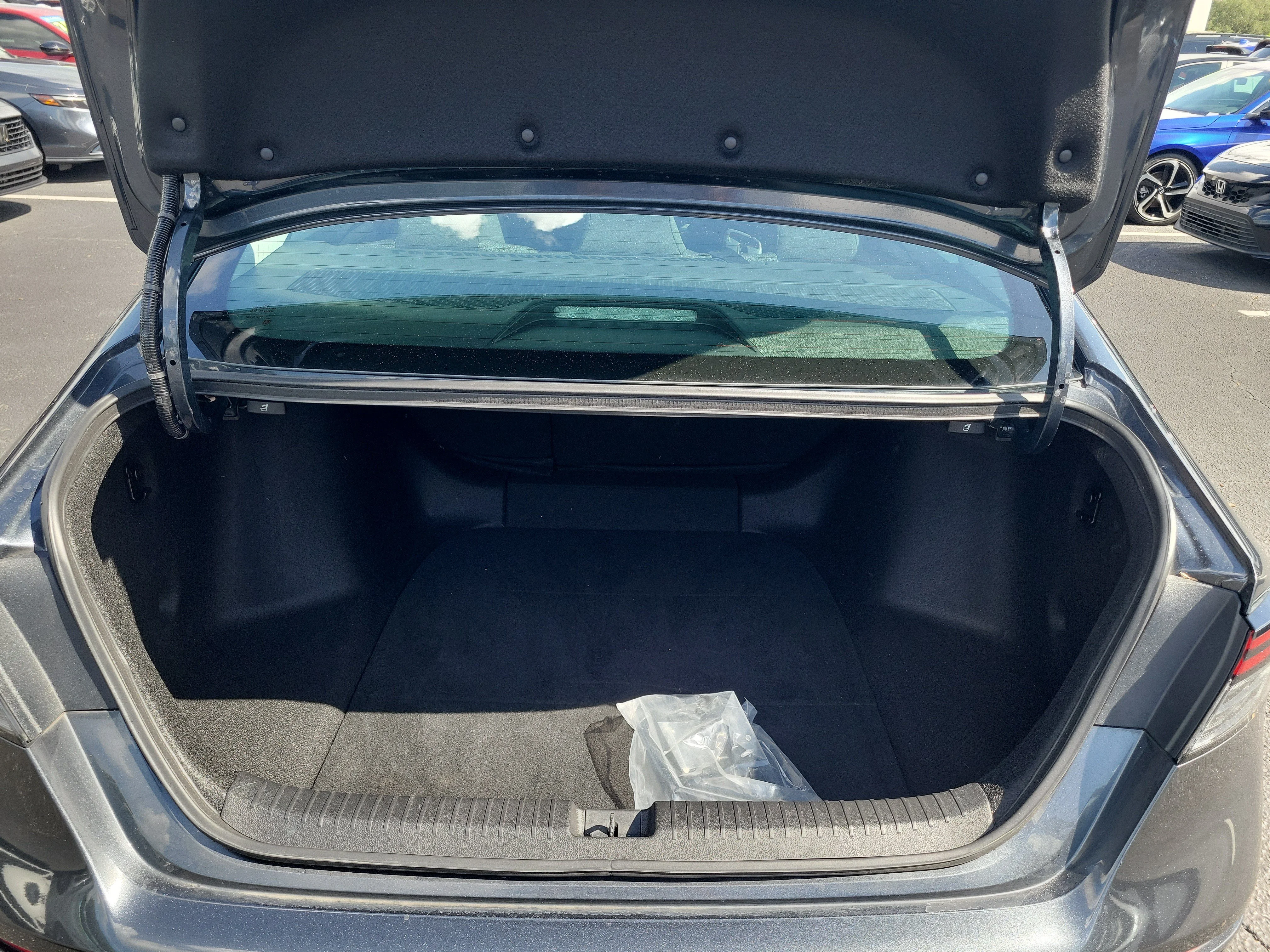 2023 Honda Accord EX - Photo 11