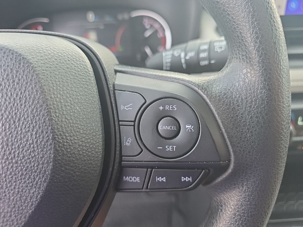 Used 2024 White Toyota XLE image 19