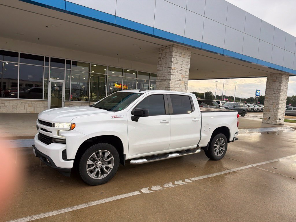 Used 2020 White Chevrolet RST image 5