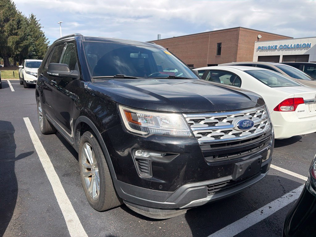 Used 2019 Black Metallic Ford XLT image 4