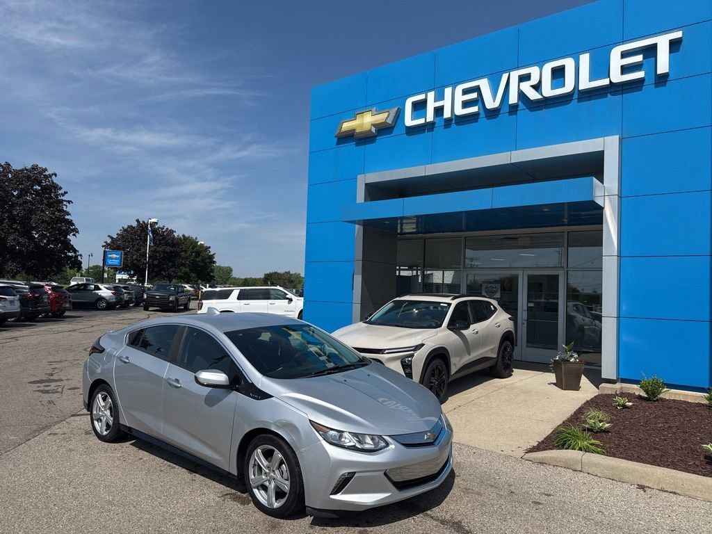 2016 Chevrolet Volt LT's photo
