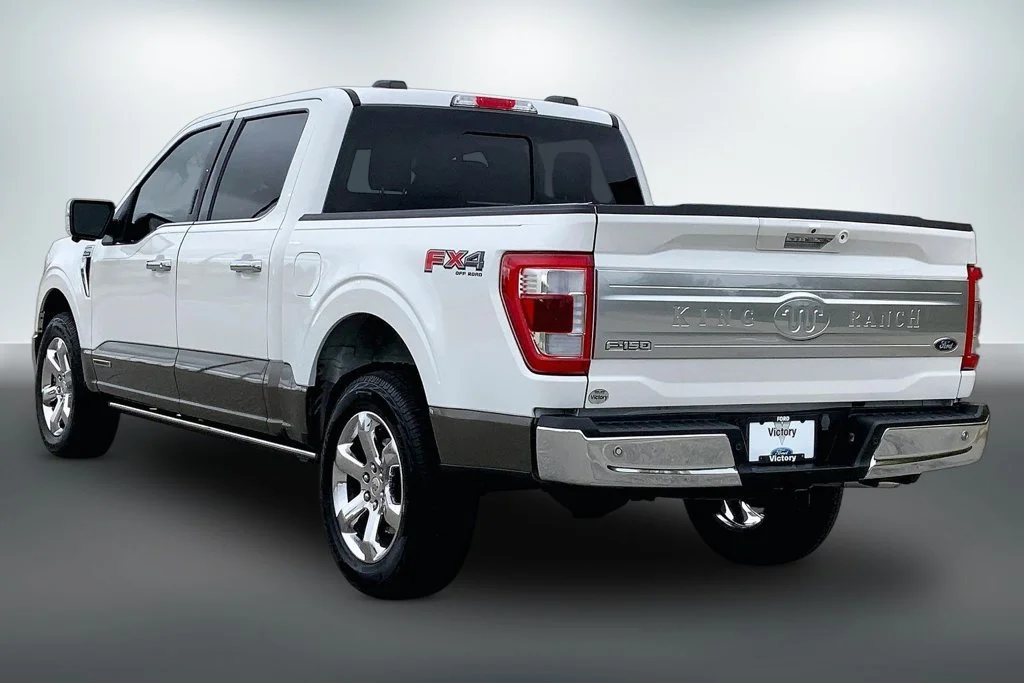Used 2023 White Ford King Ranch image 12