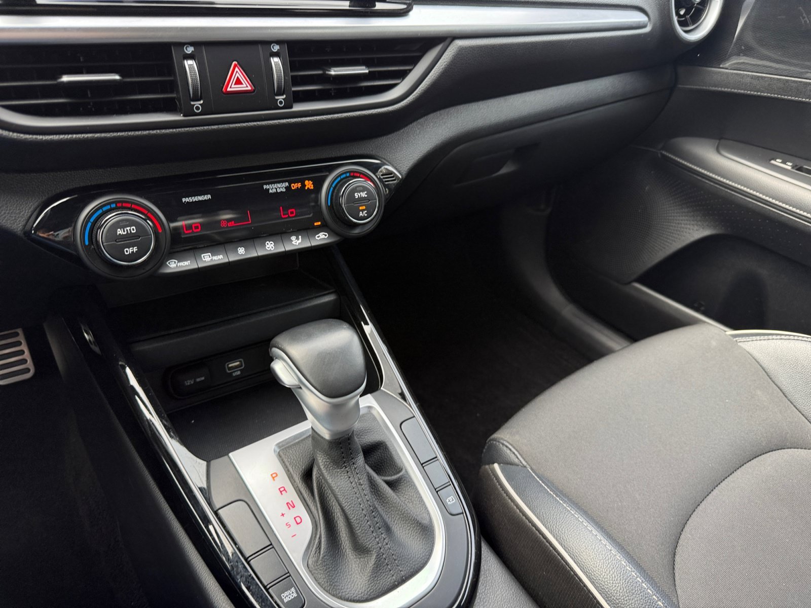Used 2023 Steel Gray Kia GT-Line image 13