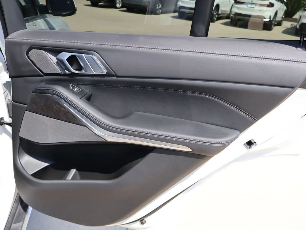 2026 BMW X5 40i - Photo 43