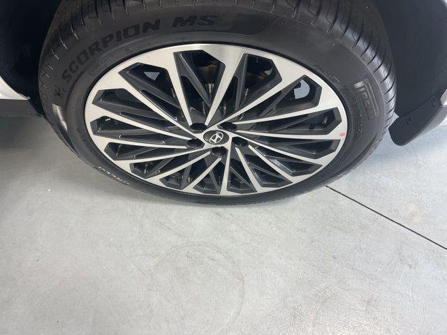 New 2026 White Hyundai Calligraphy FWD image 34