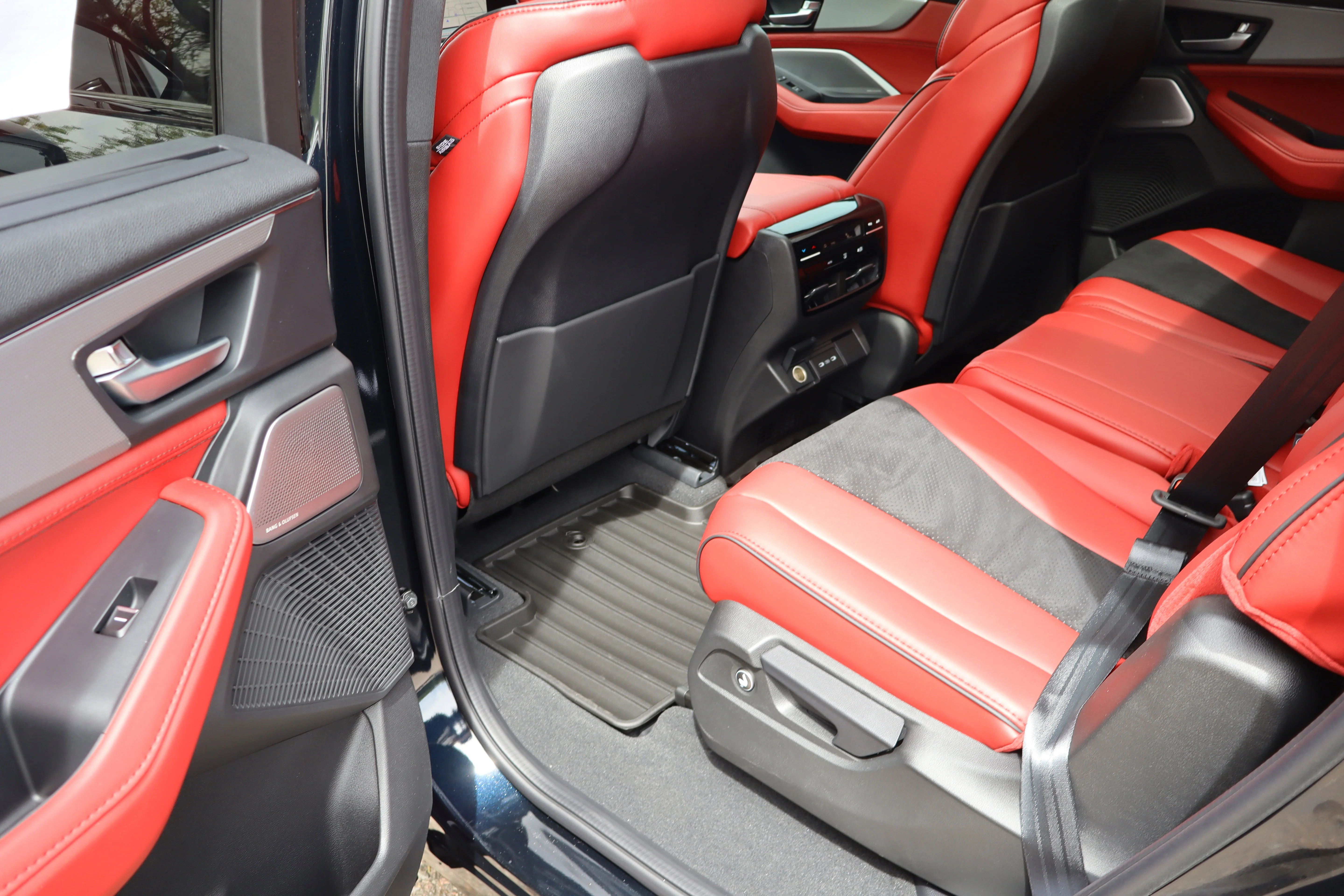 New 2026 Majestic Black Pearl Acura w/A-Spec Package image 26