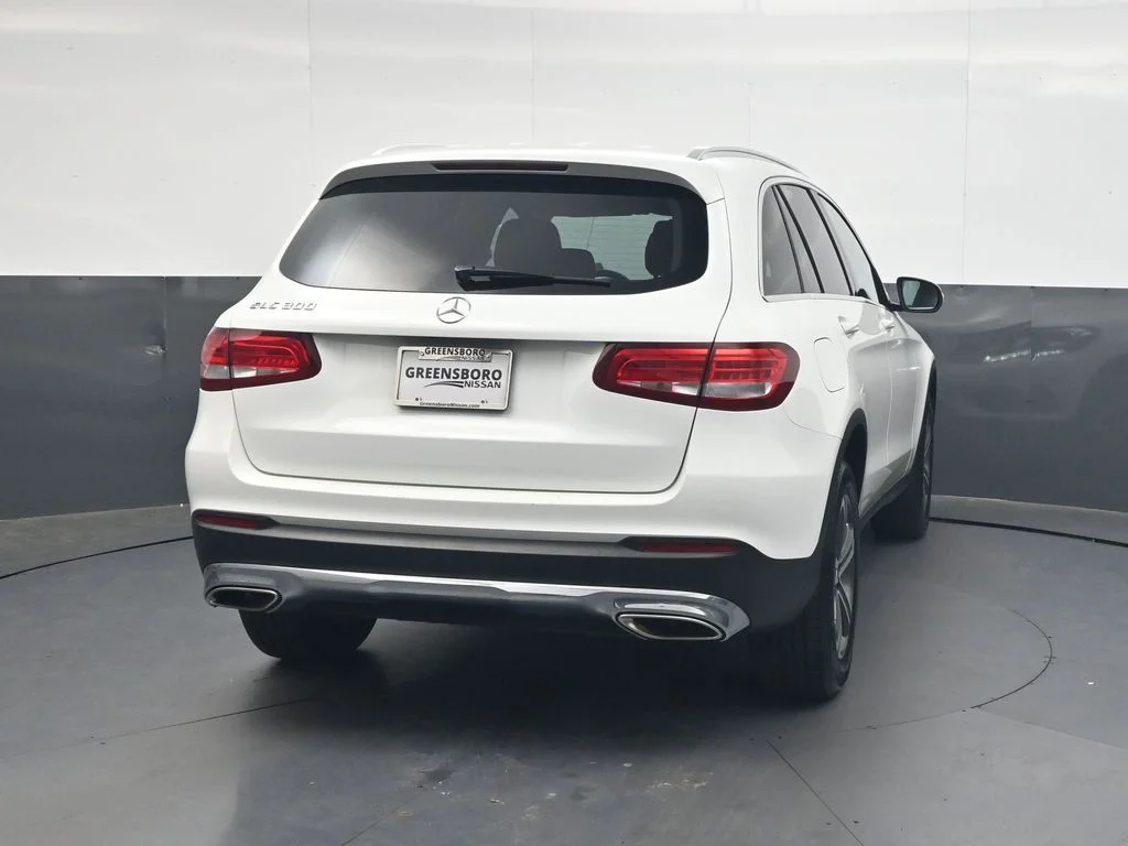 Used 2016  Mercedes-Benz GLC 300 image 5