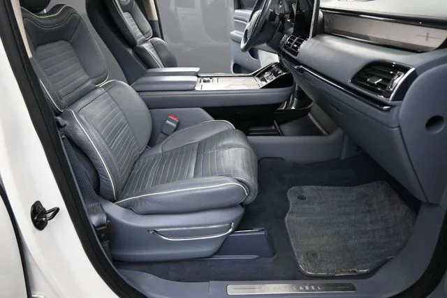 Used 2020 White Lincoln Black Label image 22