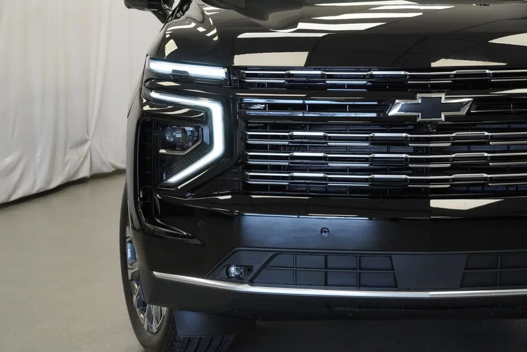 New 2026 Black Chevrolet High Country image 35