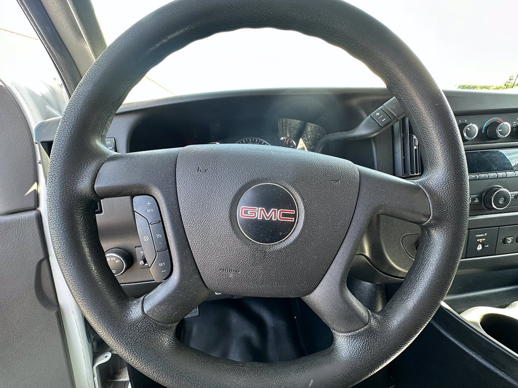 Used 2019 White GMC Work Van image 28