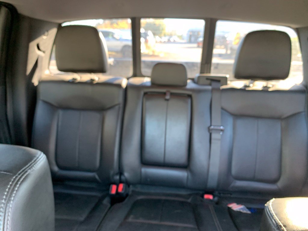 Used 2013 Sterling Gray Metallic Ford Lariat image 24