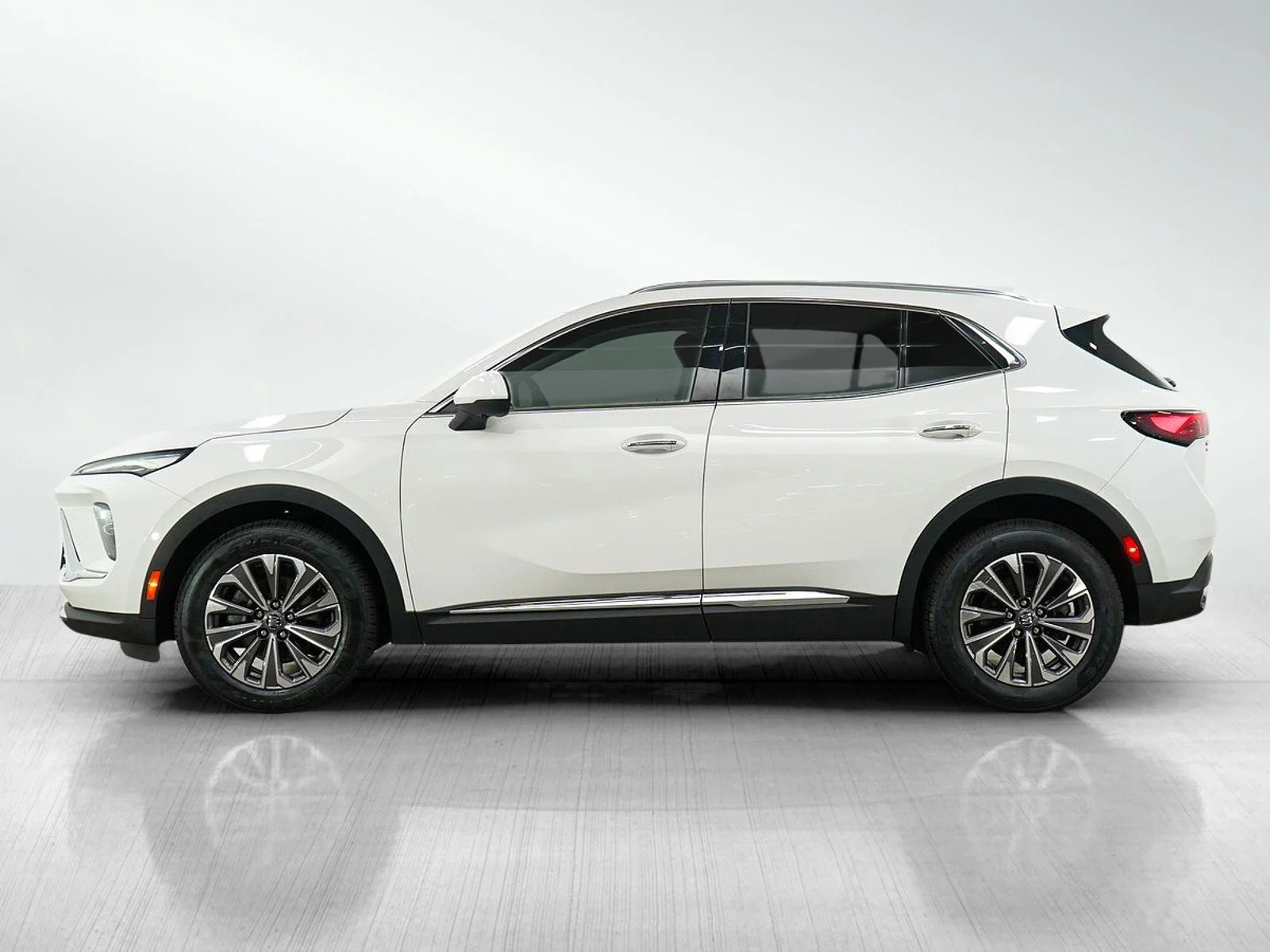 Used 2024 Buick Envision Preferred with VIN LRBFZME48RD044609 for sale in Minneapolis, Minnesota