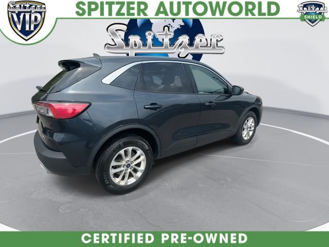 Used 2022 Blue Metallic Ford SE image 9