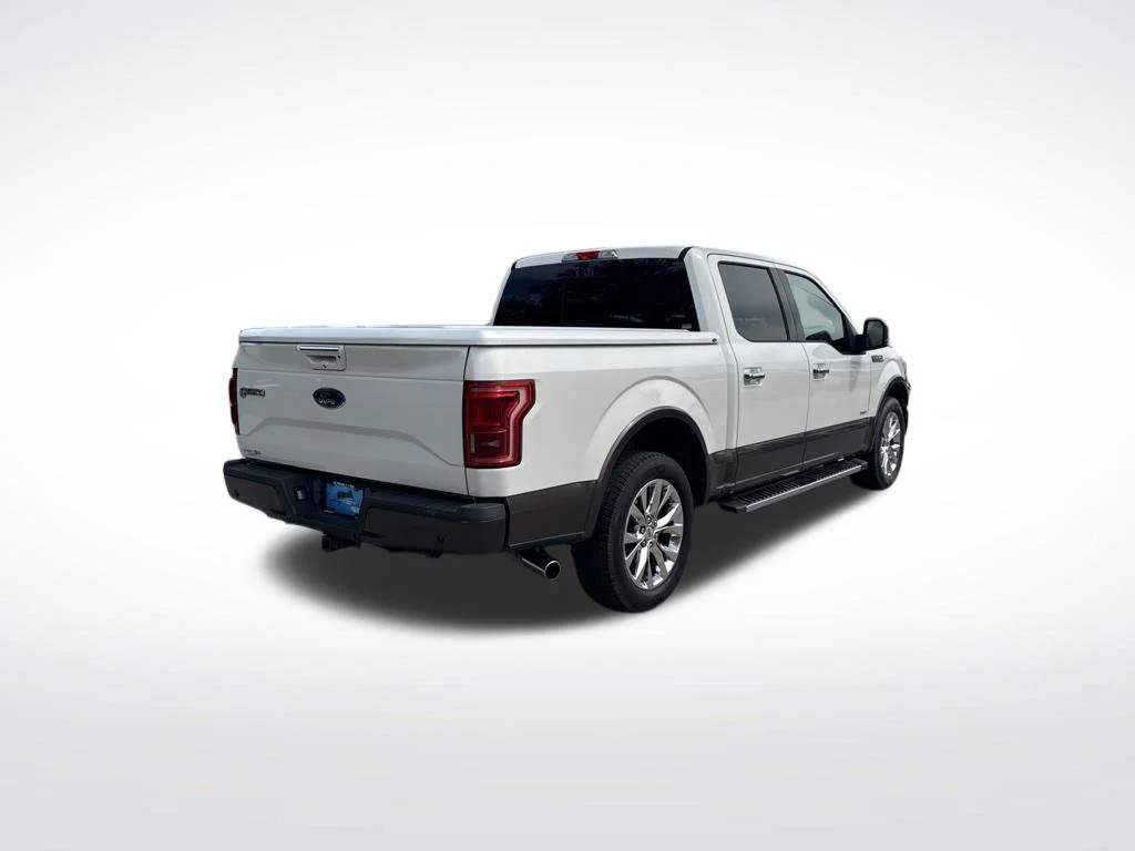 Used 2015 White Ford Lariat image 5