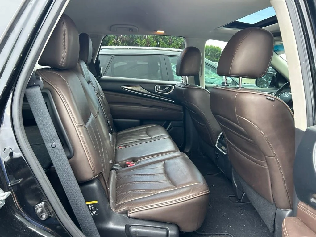 Used 2015 Black Obsidian INFINITI Base image 41