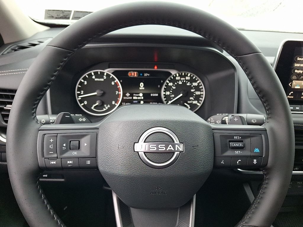 2026 Nissan Rogue — photo 13