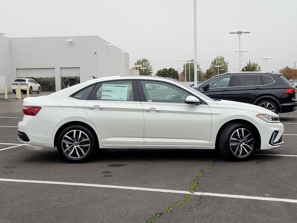 New 2026 White Volkswagen 1.5T SE image 4