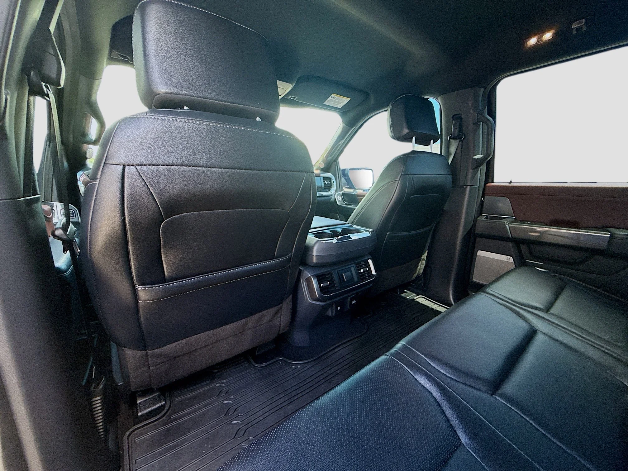 Certified Used 2023 Agate Black Metallic Ford LARIAT image 29