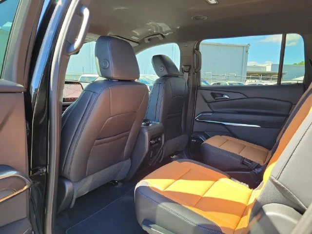 2027 Chevrolet Traverse Z71 - Photo 14