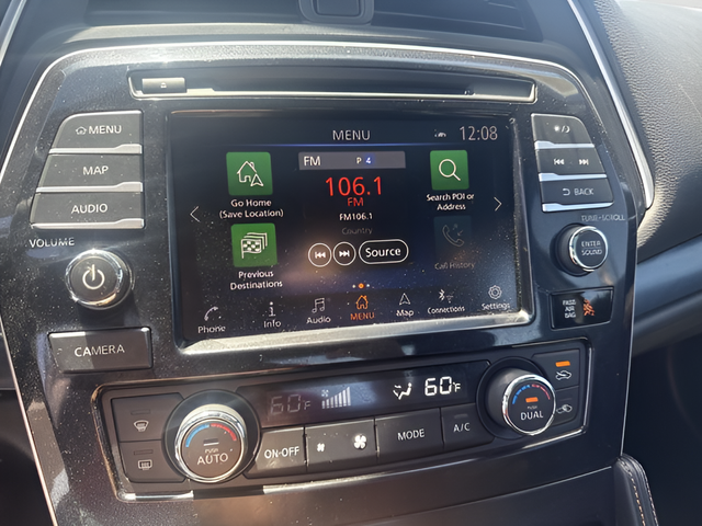 Used 2023 Black Nissan SR image 15