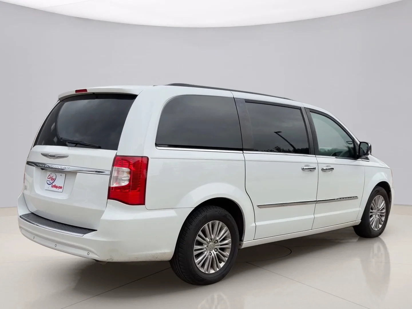 Used 2016 White Chrysler TOURING-L image 5