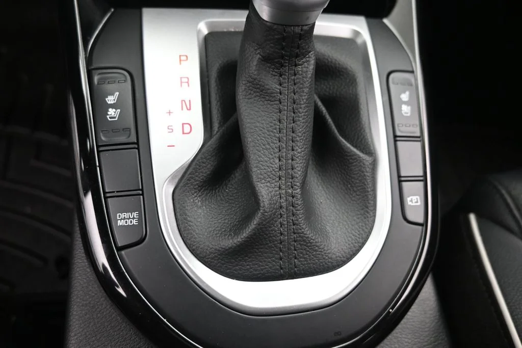 Used 2023 Black Kia GT-Line image 22