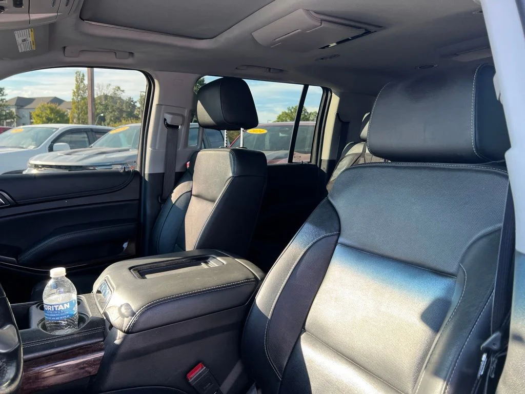 Used 2020 Gray GMC SLT image 9