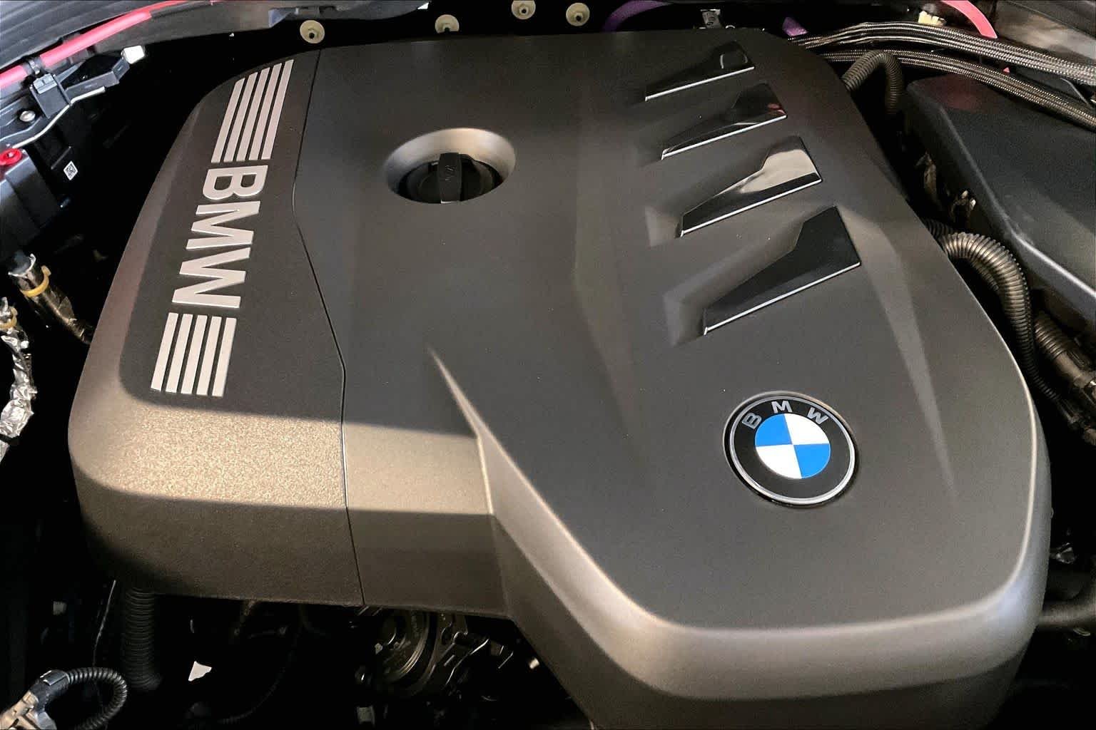 New 2026 Arctic Race Blue metallic BMW 30 xDrive image 17