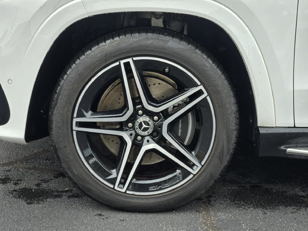Used 2024 White Mercedes-Benz GLS 450 image 12