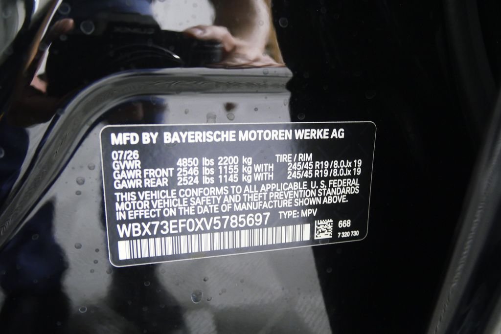 New 2027 Jet Black BMW xDrive28i image 22