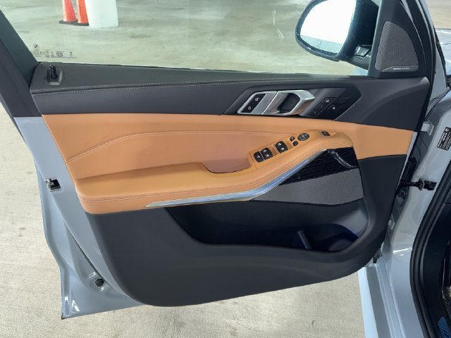 New 2026 Brooklyn Grey Metallic BMW sDrive40i image 13
