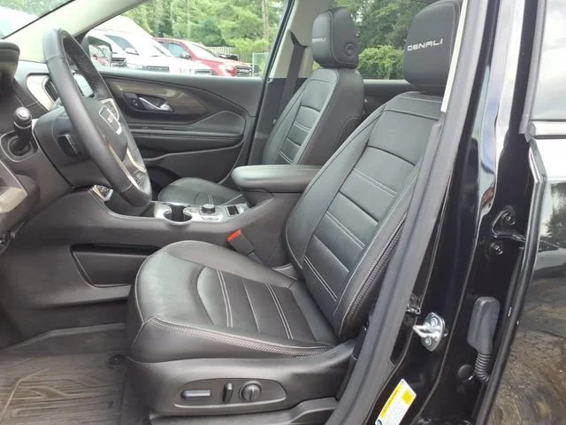 2024 GMC Terrain Denali - Photo 20