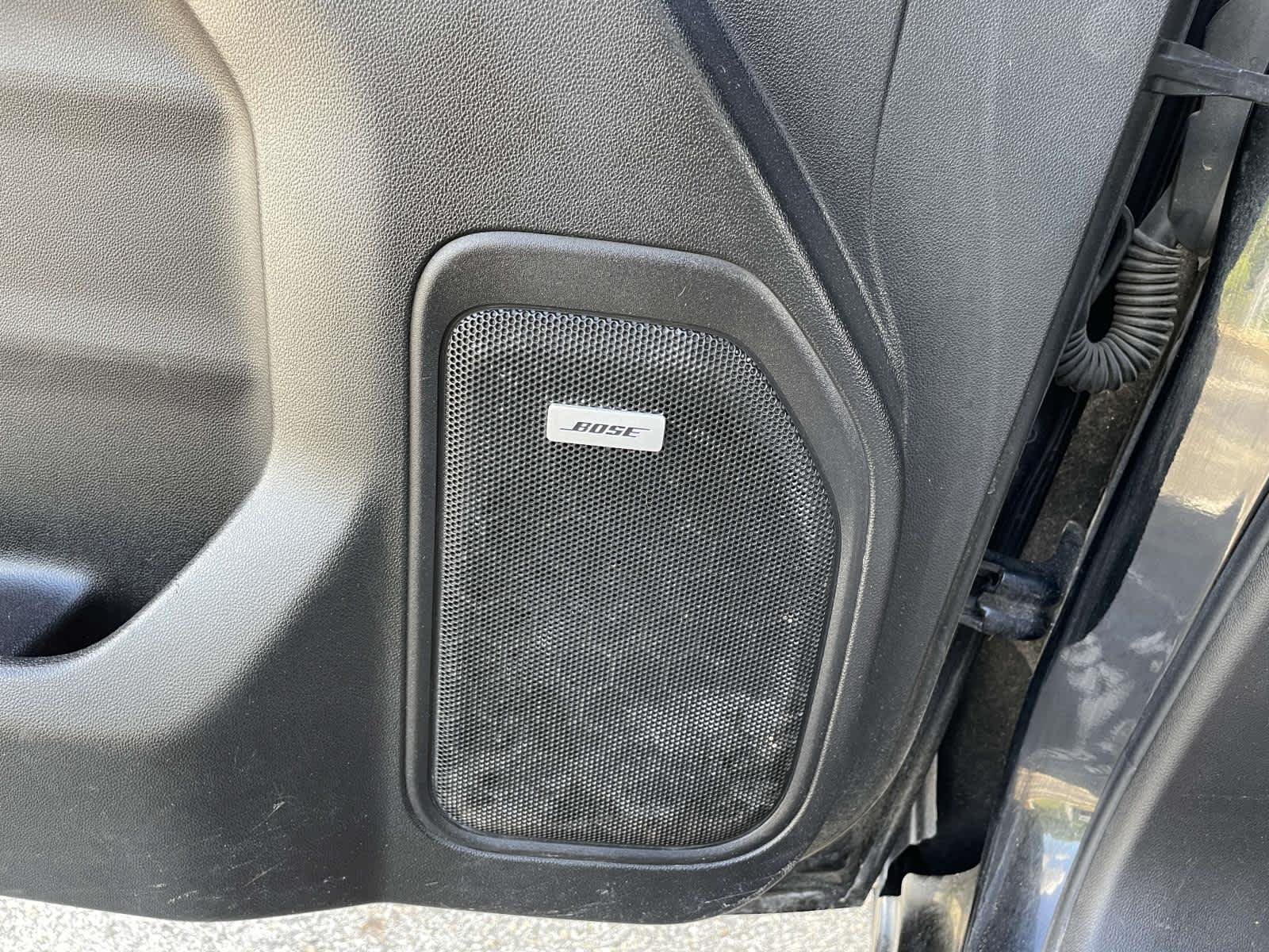Used 2021 BLACK Chevrolet RST image 32