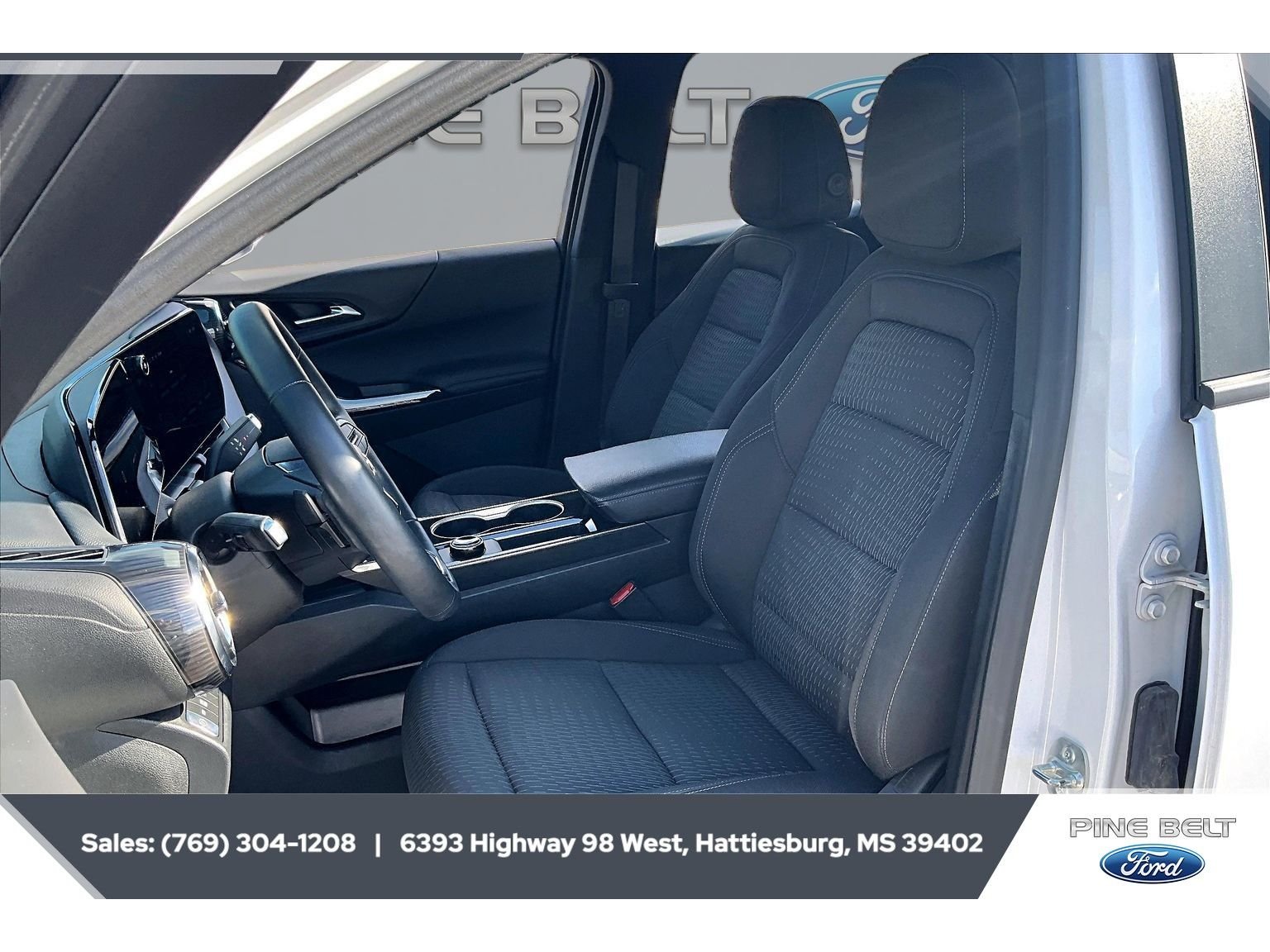 Used 2026 Summit White Chevrolet AWD LT image 18