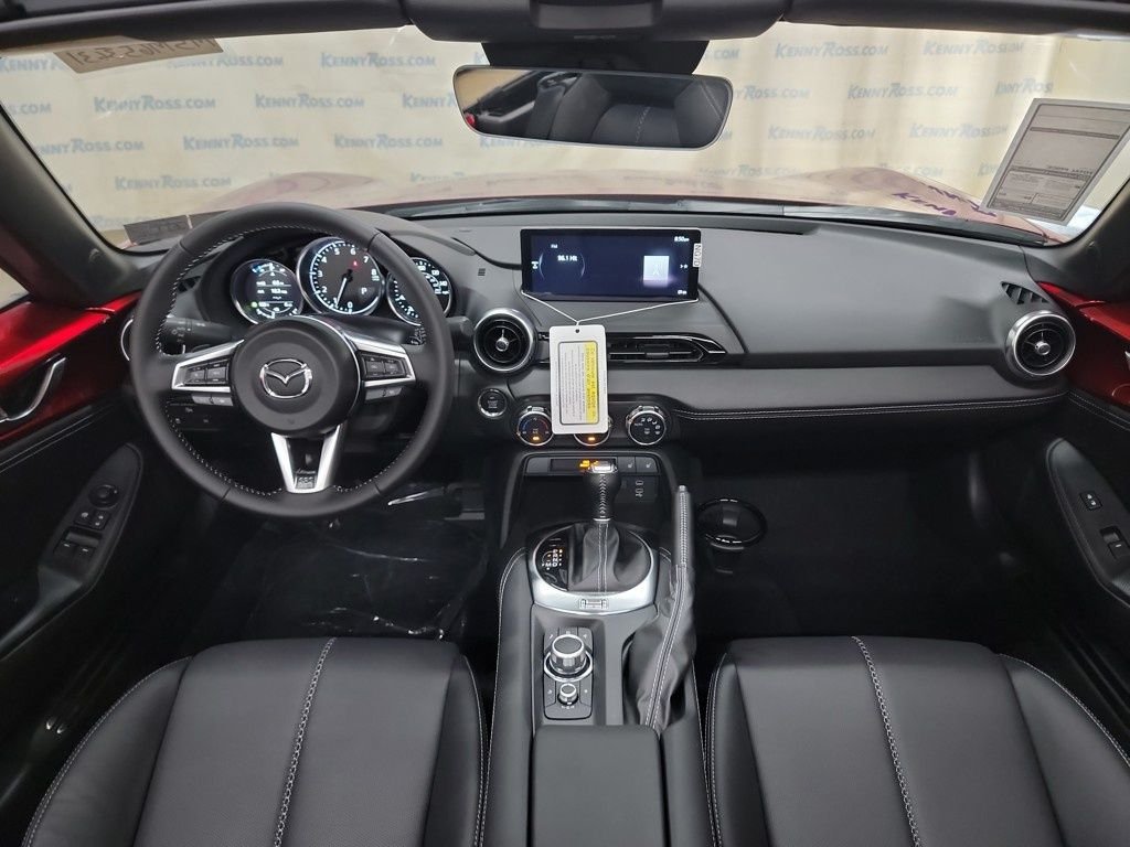 2025 Mazda MX-5 Miata Grand Touring - Photo 19