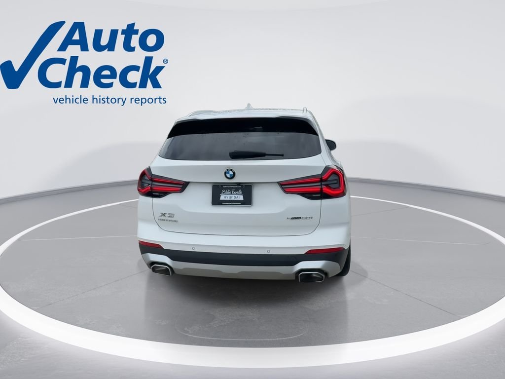 Used 2023 Alpine White BMW sDrive30i image 7
