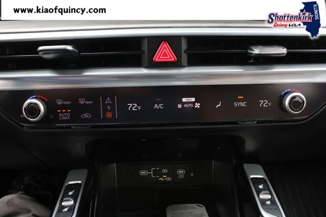 New 2026 White Kia X-Line SX Prestige image 41