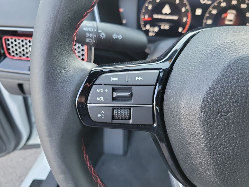 Certified Used 2025 Platinum White Pearl Honda SI image 27