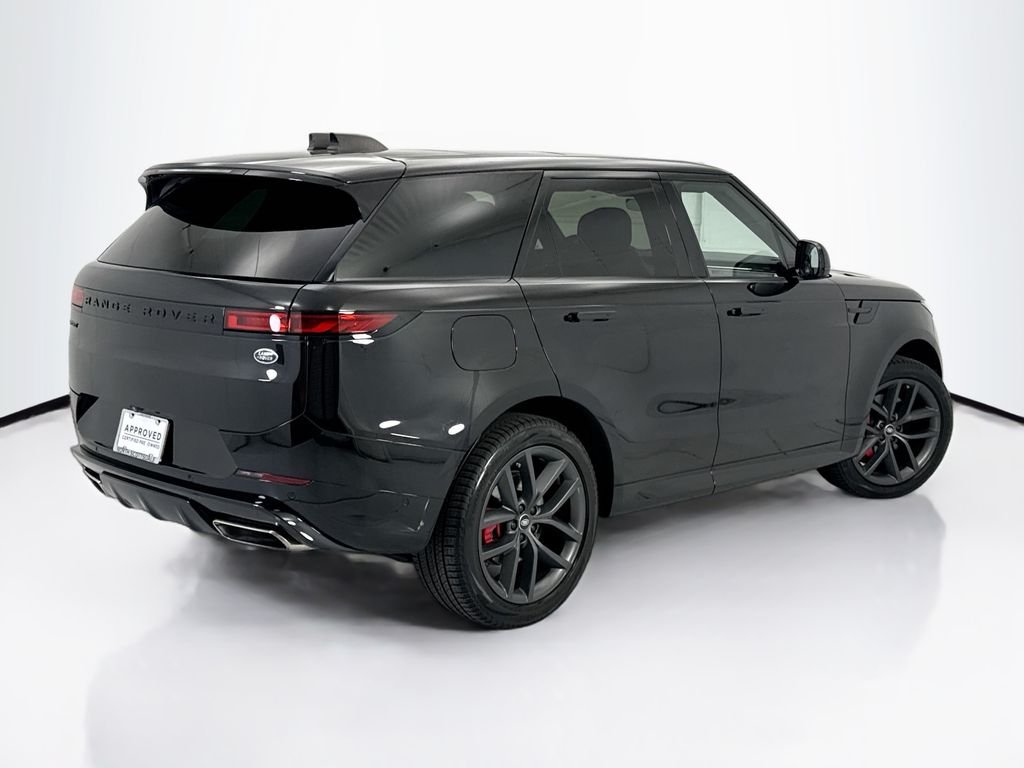 Used 2023 Santorini Black Metallic Land Rover SE Dynamic image 5