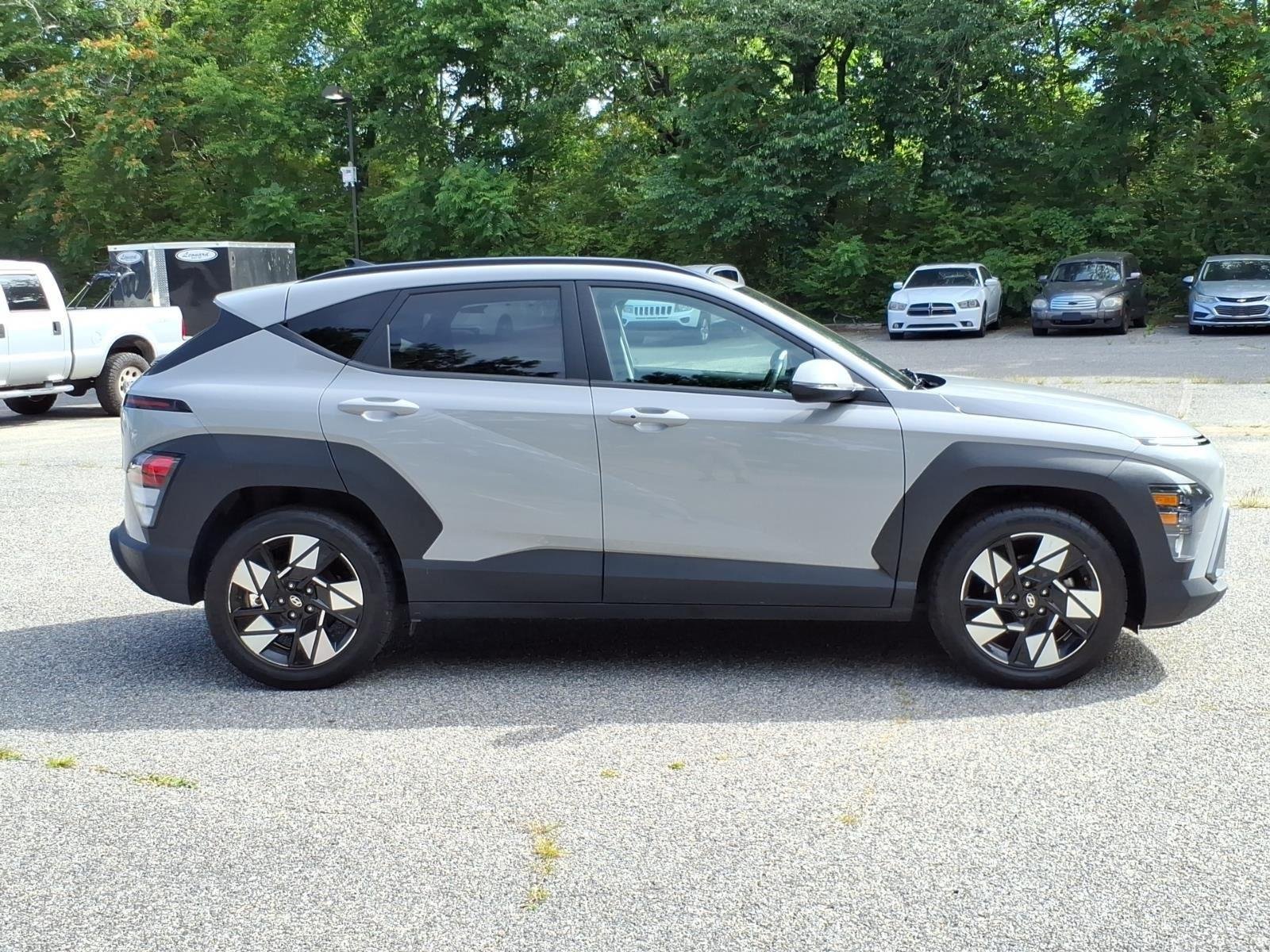 Used 2024 Cyber Gray Metallic Hyundai SEL image 6