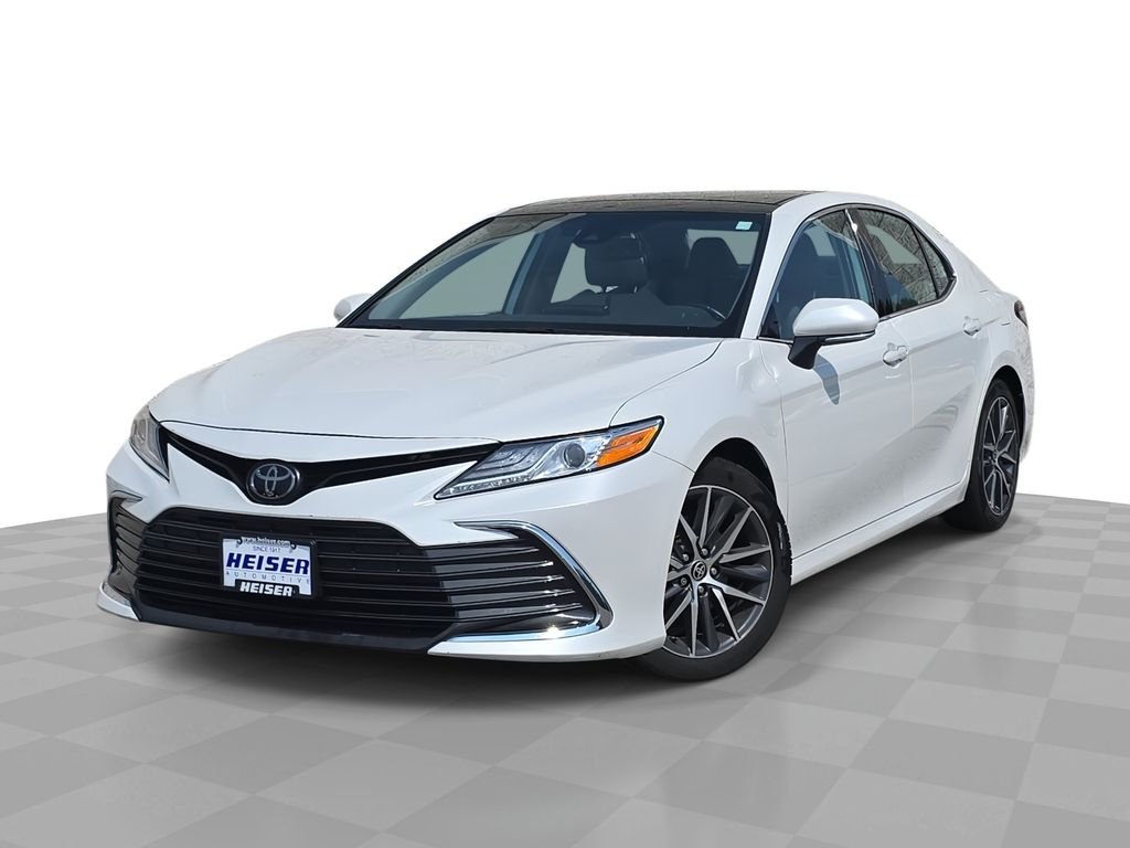 Used 2023 Beige Toyota XLE image 1