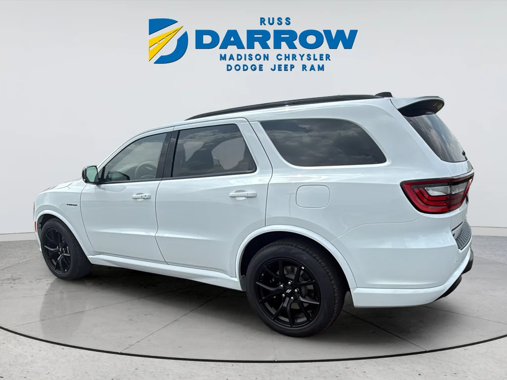 New 2026 White Knuckle Clear-Coat Exterior Paint Dodge GT Premium HEMI V8 image 3