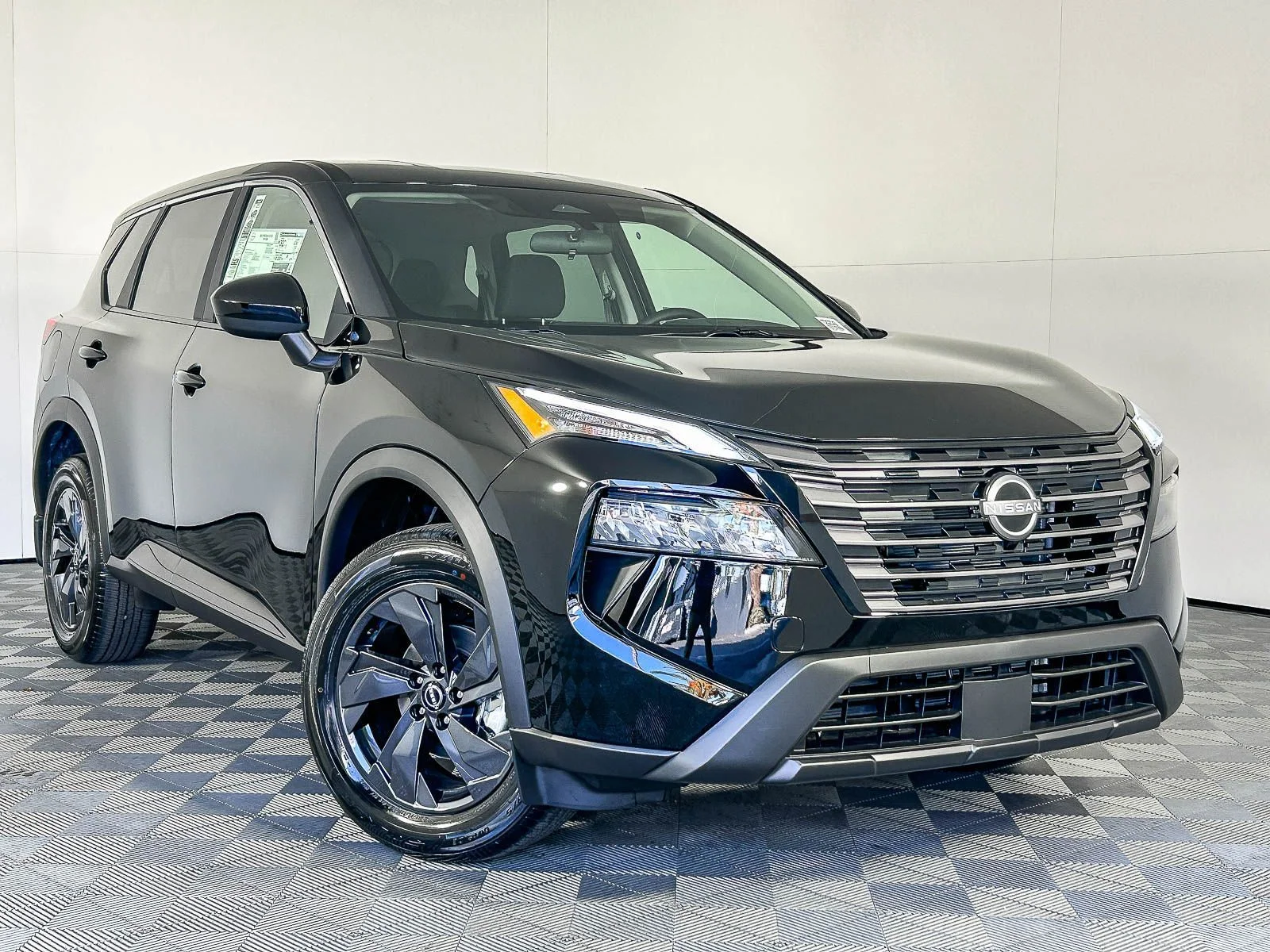 2026 Nissan Rogue SV FWD's photo
