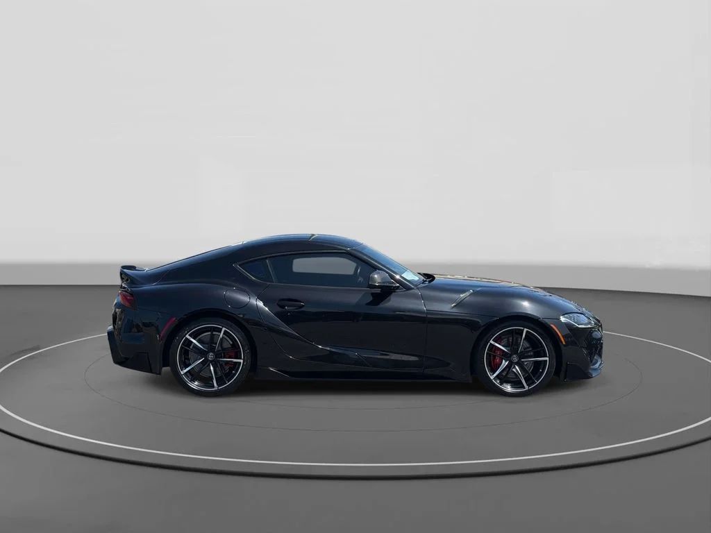 Used 2021 Nocturnal Toyota 3.0 Premium image 4