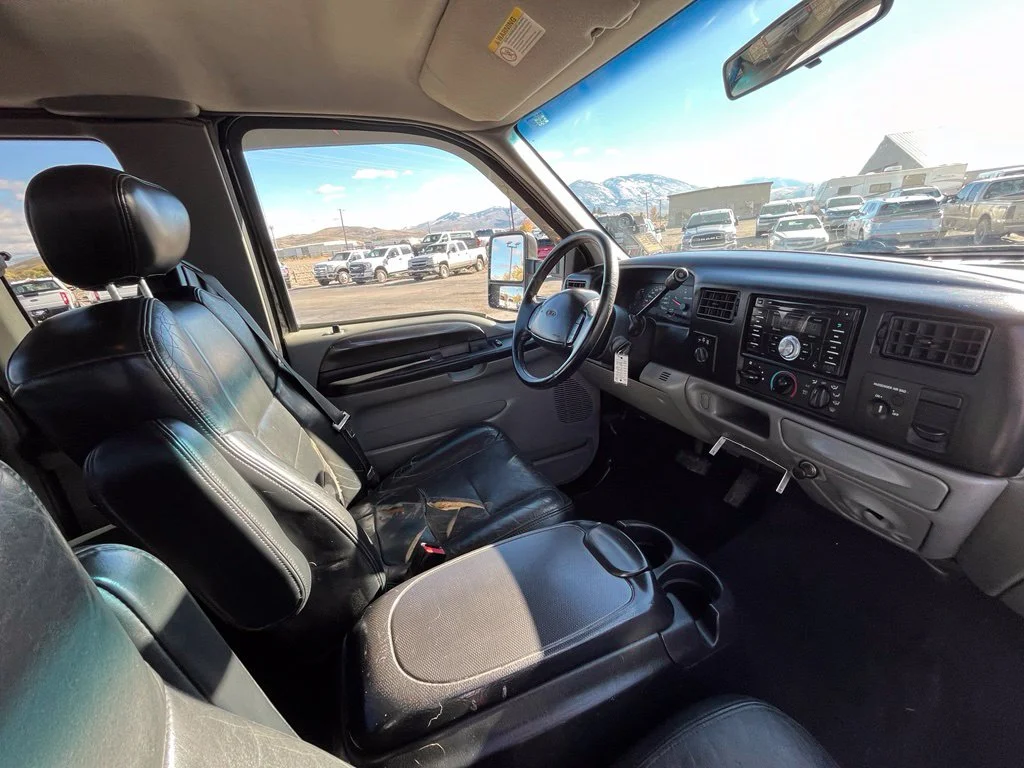 Used 2002  Ford XL image 19